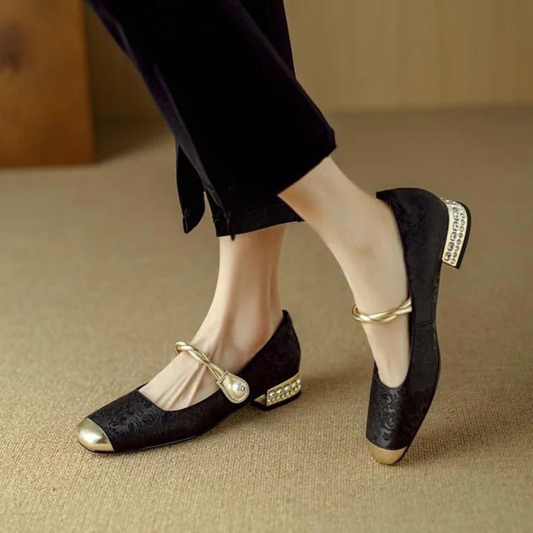 Lucia | Shoes ⏐ Edition